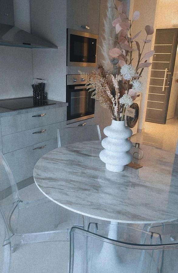 شقة New Apartman P & B تروغير المظهر الخارجي الصورة